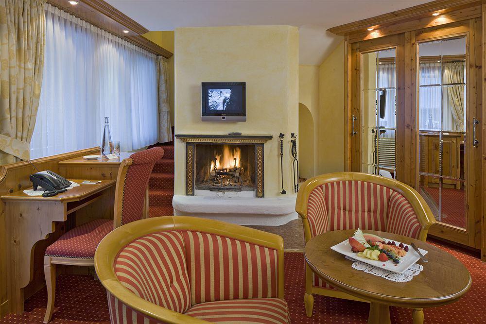 Relais & Chateaux Schoenegg Zermatt Quarto foto